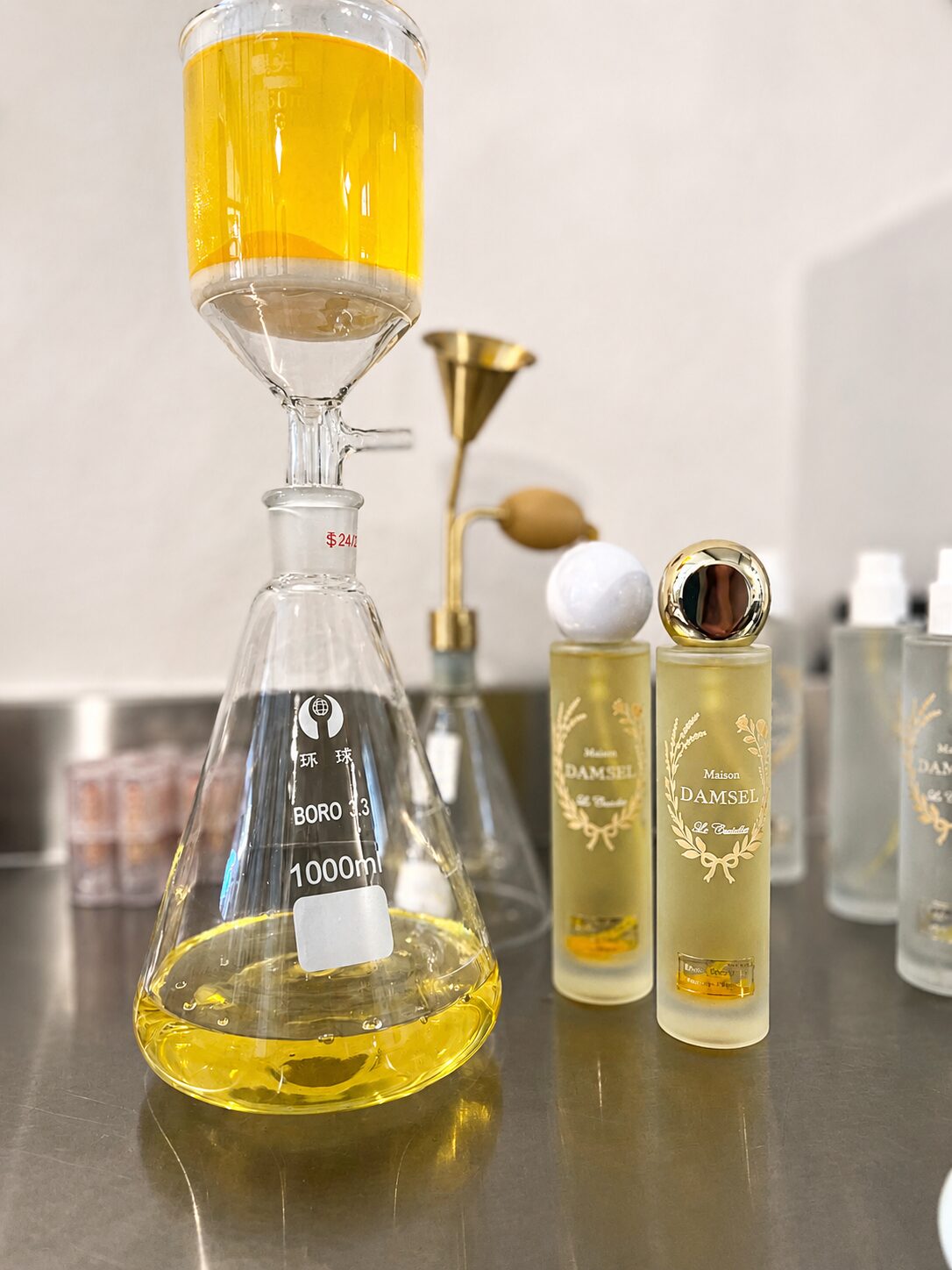 Création de parfum laboratoire Le Castellet